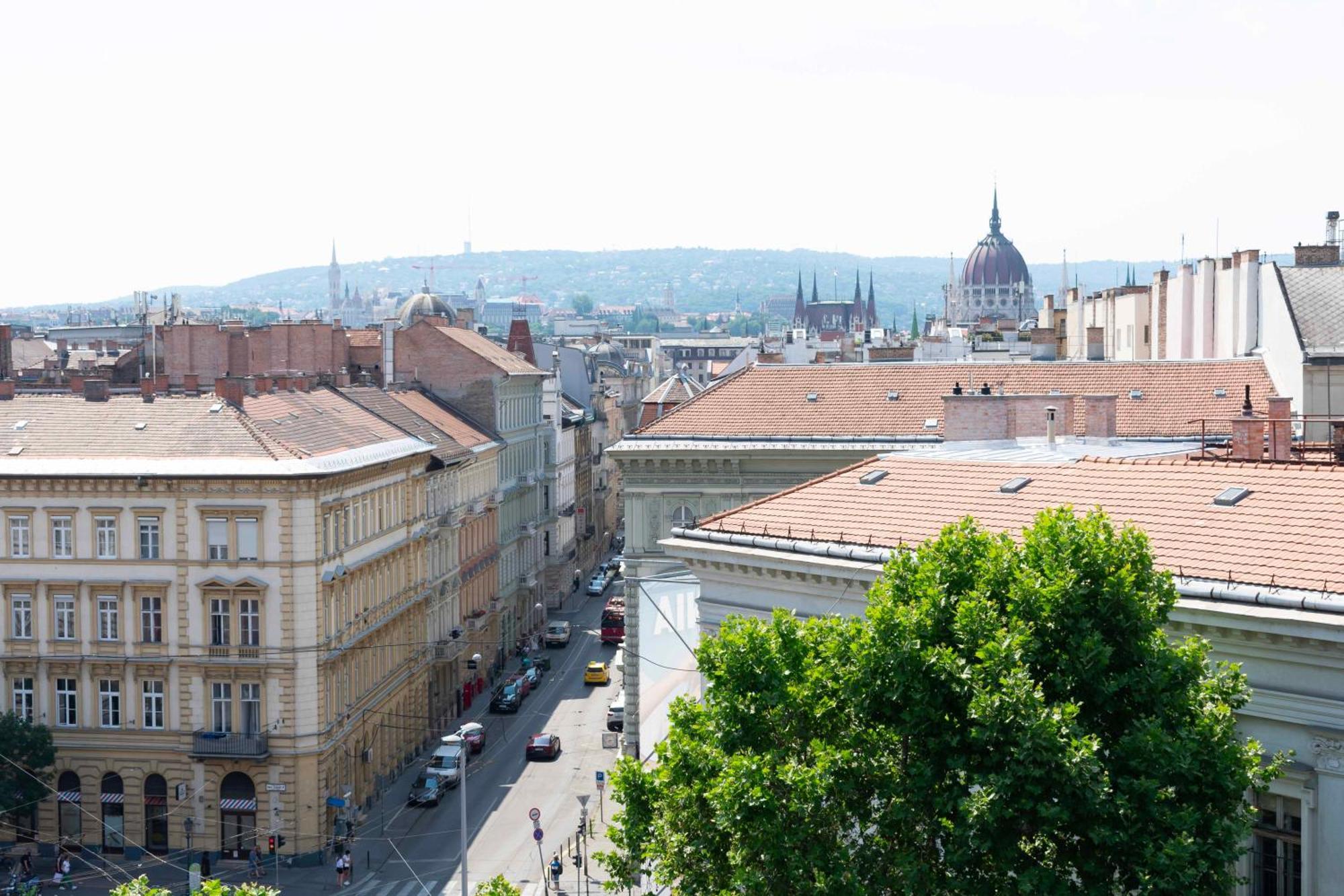 Luxury Cozy 2 Bdr Downtown Apt.6 Budapest Luaran gambar