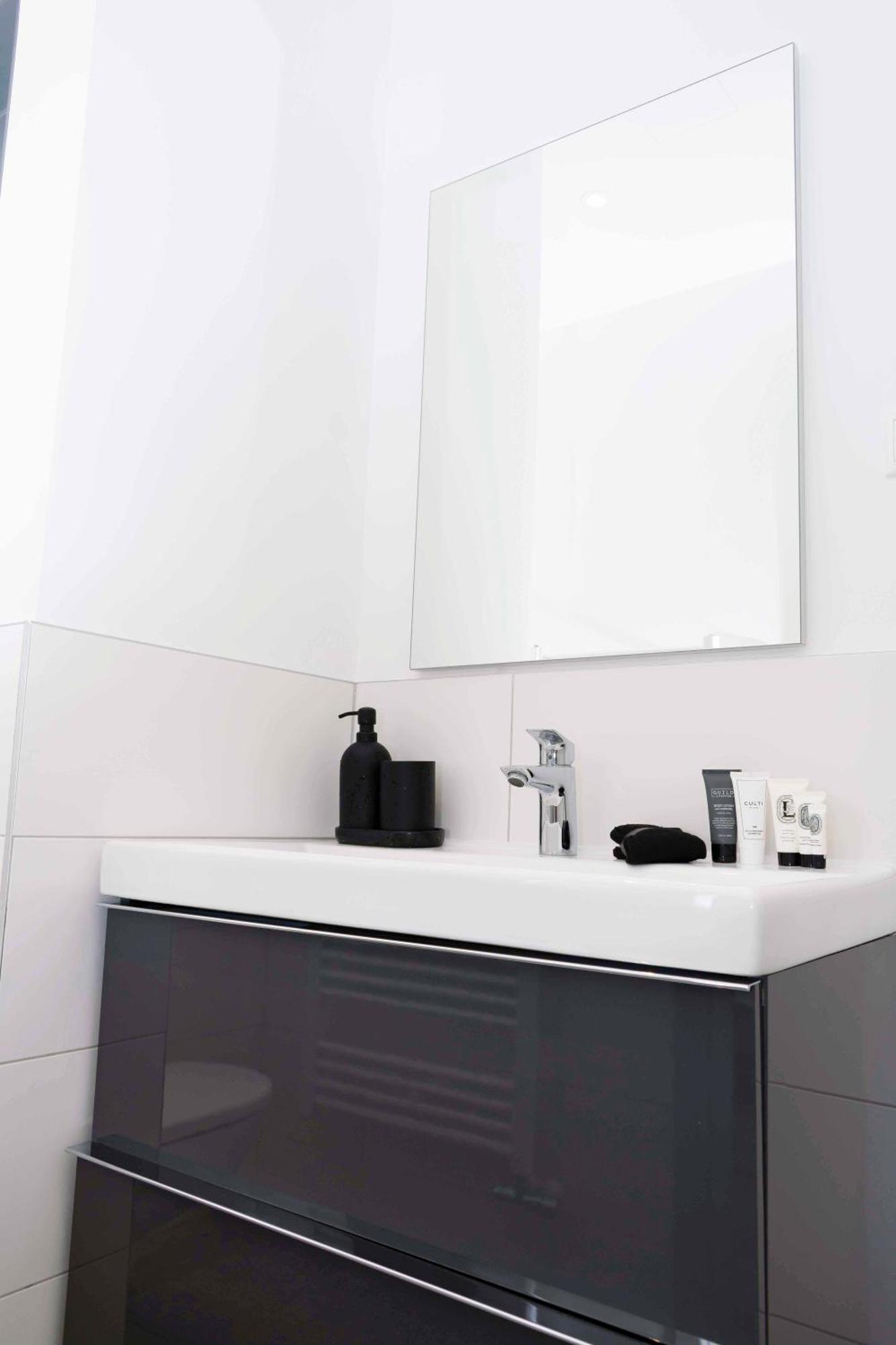 Luxury Cozy 2 Bdr Downtown Apt.6 Budapest Luaran gambar